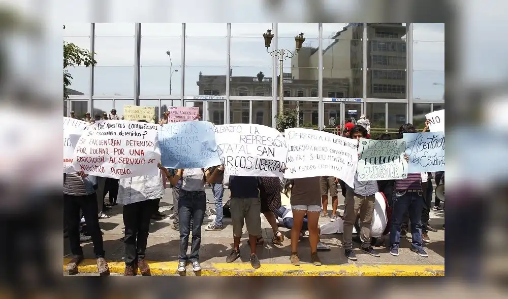 En varias oportunidades, estudiantes han sido víctimas del "terruqueo" por participar de protestas (Foto: Archivo / Jorge Cerdán) En varias oportunidades, estudiantes han sido víctimas del "terruqueo" por participar de protestas (Foto: Archivo / Jorge Cerdán)