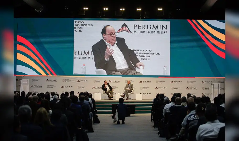 Julio Velarde estuvo presente en Perumin, evento que se desarrolla en Arequipa. Foto: La República/Rodrigo Talavera Julio Velarde estuvo presente en Perumin, evento que se desarrolla en Arequipa. Foto: La República/Rodrigo Talavera