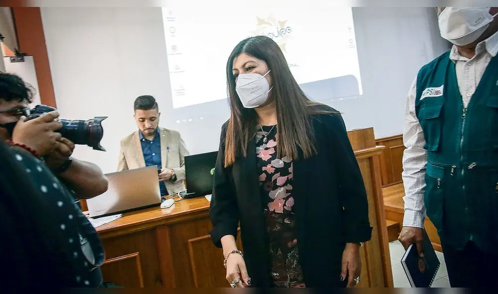 En manos del consejo regional. El Legislativo tomará la decisión de si autoriza el viaje de la delegación que presidiría la gobernadora. Foto: Rodrigo Talavera/ La República En manos del consejo regional. El Legislativo tomará la decisión de si autoriza el viaje de la delegación que presidiría la gobernadora. Foto: Rodrigo Talavera/ La República