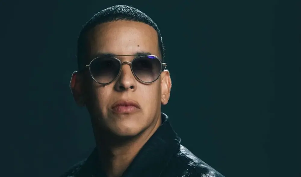 El cantante puertorriqueño tuvo molestias que lo obligaron a ir a un centro médico. Foto: Punto de corte El cantante puertorriqueño tuvo molestias que lo obligaron a ir a un centro médico. Foto: Punto de corte