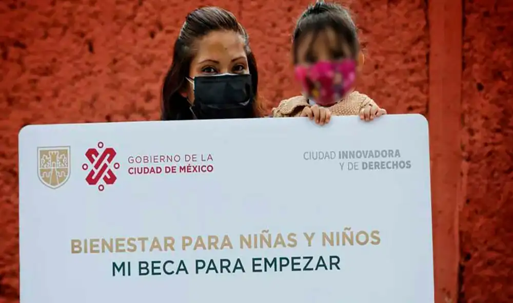 Estudiantes de preescolar, inicial, primaria, secundaria y de Centros de Atención Múltiple pueden inscribirse al programa de Mi Beca para Empezar 2022. Foto: Fidegar/Facebook