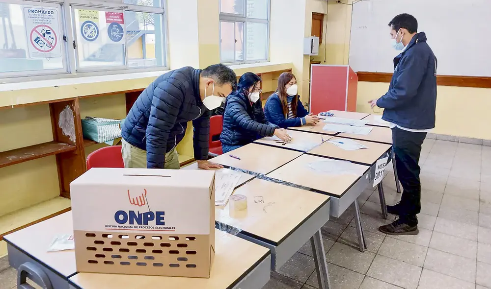 Voto. Más de 800.000 electores debieron votar en Callao. Foto: difusión Voto. Más de 800.000 electores debieron votar en Callao. Foto: difusión