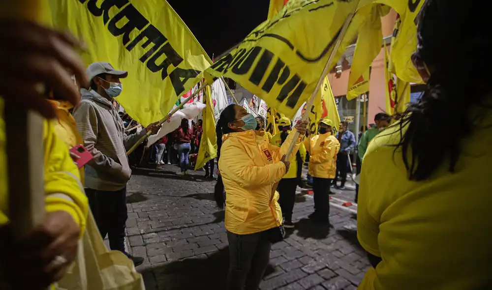 Arequipa Avancemos ganó en 8 jurisdicciones. Foto: Rodrigo Talavera/La República Arequipa Avancemos ganó en 8 jurisdicciones. Foto: Rodrigo Talavera/La República
