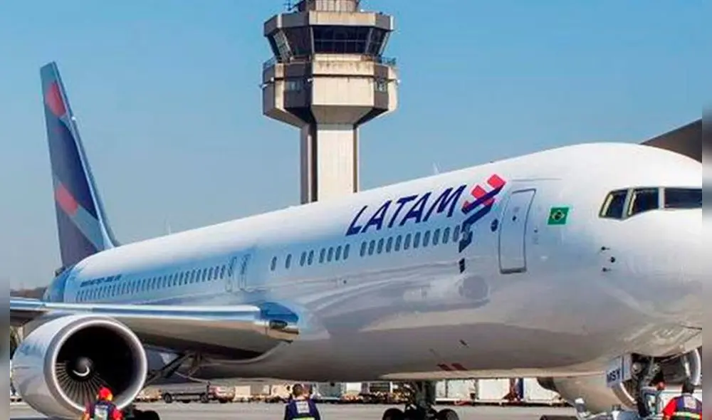 Poder Judicial ratifica multa a Aerolínea LATAM . Foto: Archivo La República. Poder Judicial ratifica multa a Aerolínea LATAM . Foto: Archivo La República.