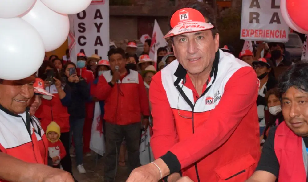 Ayala es bachiller de la carrera de Ingeniería de Sistemas. Foto: difusión Ayala es bachiller de la carrera de Ingeniería de Sistemas. Foto: difusión