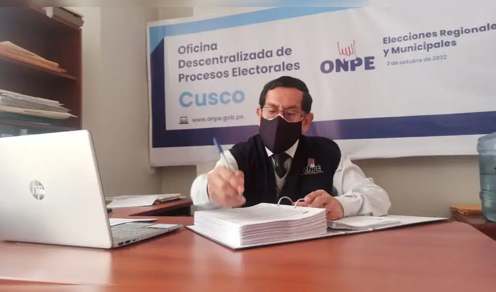 El jefe de la Oficina Descentralizada de Procesos Electorales Cusco, Marcelino Castañeda, explicó situación de segunda vuelta. Foto: La República/Alexander Flores El jefe de la Oficina Descentralizada de Procesos Electorales Cusco, Marcelino Castañeda, explicó situación de segunda vuelta. Foto: La República/Alexander Flores