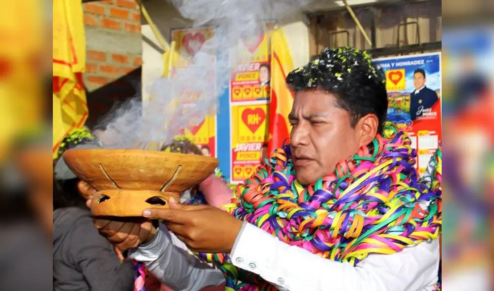 Su pasado. Virtual alcalde de Puno años atrás se hizo pasar como profesor, cuando no lo era. Al ser descubierto pidió disculpas. Foto: La República Su pasado. Virtual alcalde de Puno años atrás se hizo pasar como profesor, cuando no lo era. Al ser descubierto pidió disculpas. Foto: La República