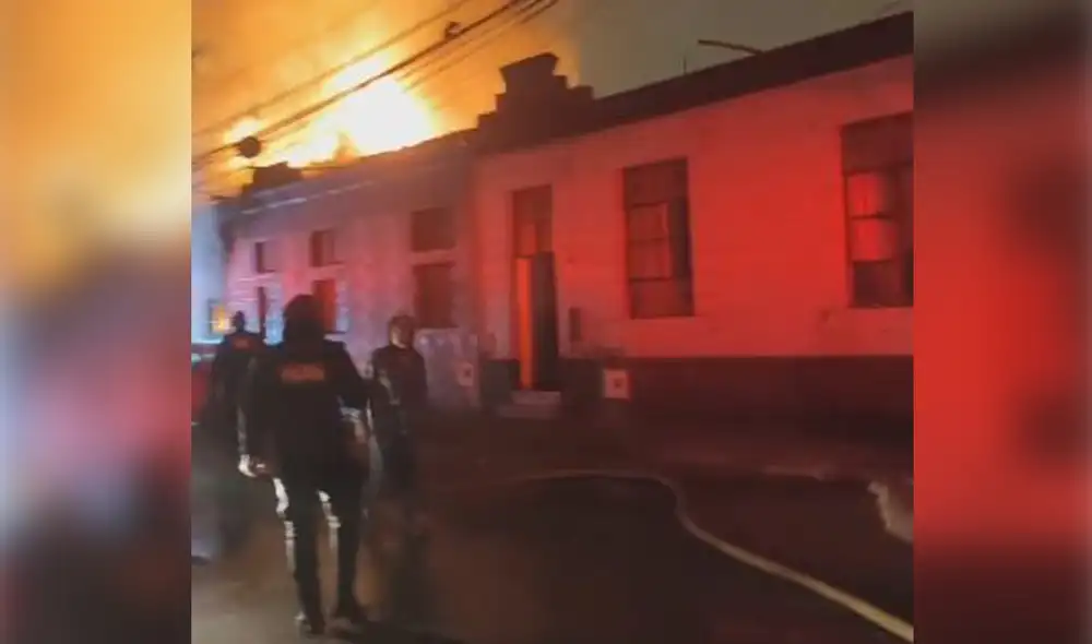 Incendio en el Rímac se produjo durante la madrugada del miércoles. Foto: URPI - GLR