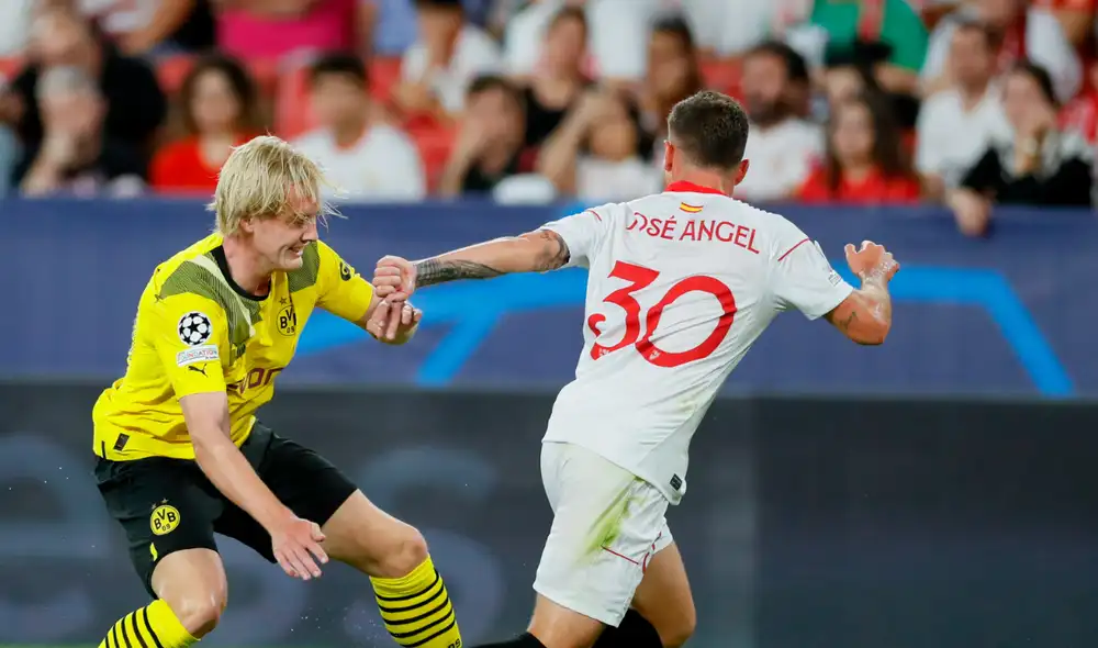 Sevilla vs. Borussia Dortmund EN VIVO se verán las caras en el estadio Ramón Sánchez-Pizjuán. Foto: EFE