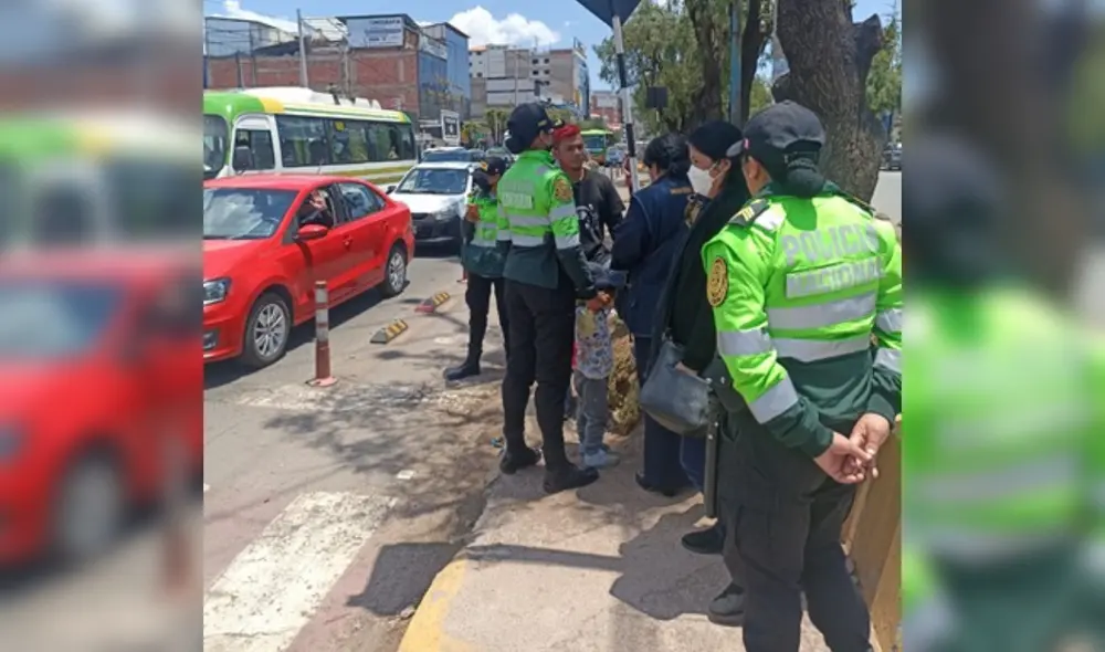 Intervención policial en la avenida de La Cultura. Foto: PNP Intervención policial en la avenida de La Cultura. Foto: PNP