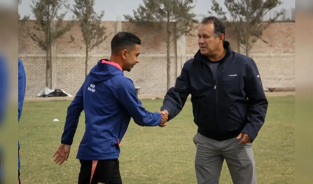 Juan Reynoso llegó a Chiclayo para visitar a jugadores de Carlos Stein. Foto: Carlos Stein