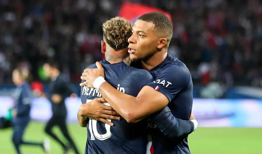 Neymar y Mbappé fueron los protagonistas del clásico francés. Foto: EFE