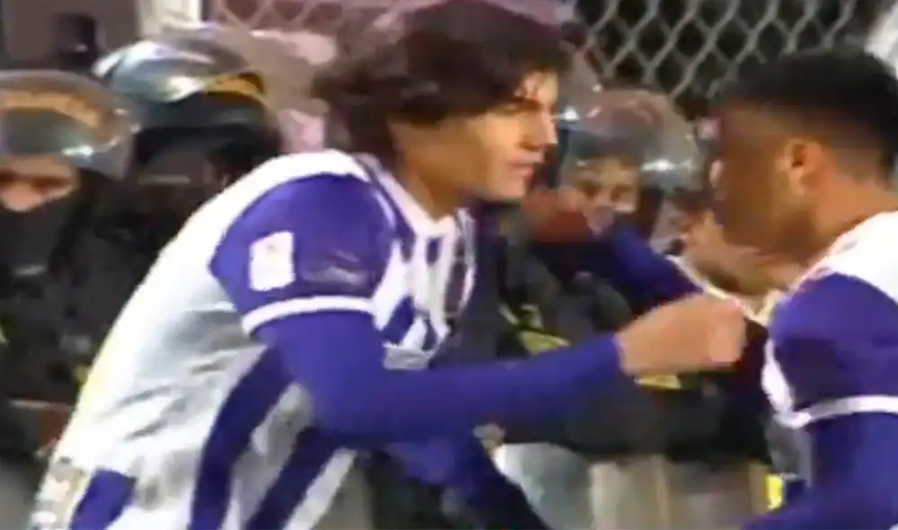 Sebastien Pineau debuta con Alianza Lima al ingresar en el partido ante Cienciano. Foto: captura GolPerú Sebastien Pineau debuta con Alianza Lima al ingresar en el partido ante Cienciano. Foto: captura GolPerú