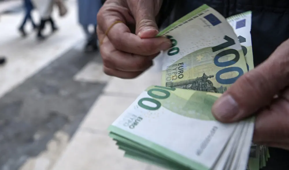 ¿A cuánto se cotiza el euro hoy, lunes 17 de octubre. Foto: AFP ¿A cuánto se cotiza el euro hoy, lunes 17 de octubre. Foto: AFP