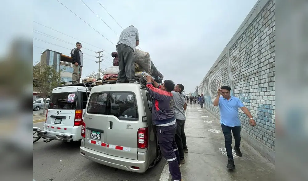 Transportistas exigen reubicación por parte de la comuna provincial. Foto: Rosa Quincho/URPI-LR