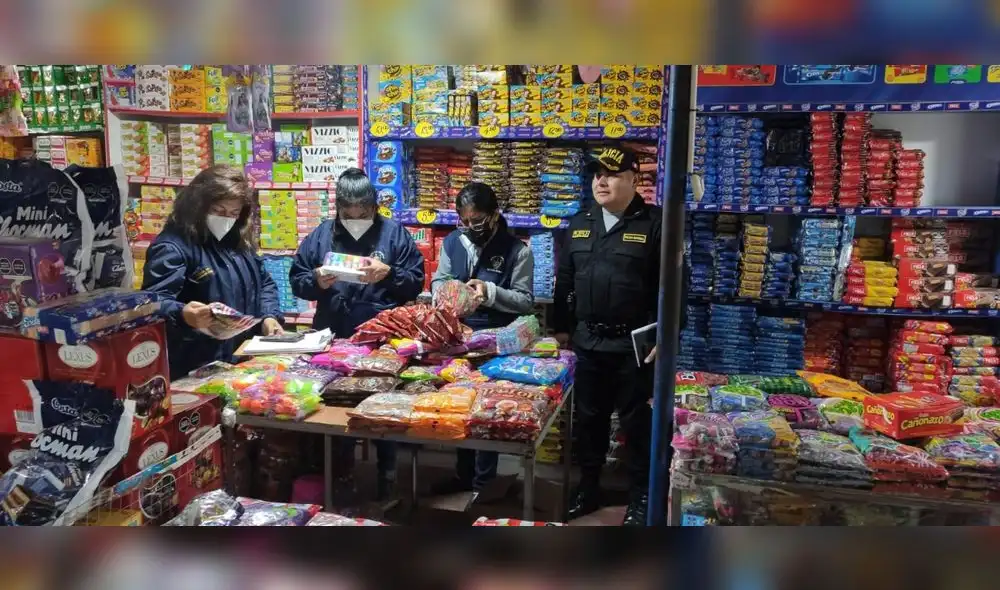 Fueron 5 los locales comerciales intervenidos por Fiscalía y personal de Salud. Foto: MP Fueron 5 los locales comerciales intervenidos por Fiscalía y personal de Salud. Foto: MP