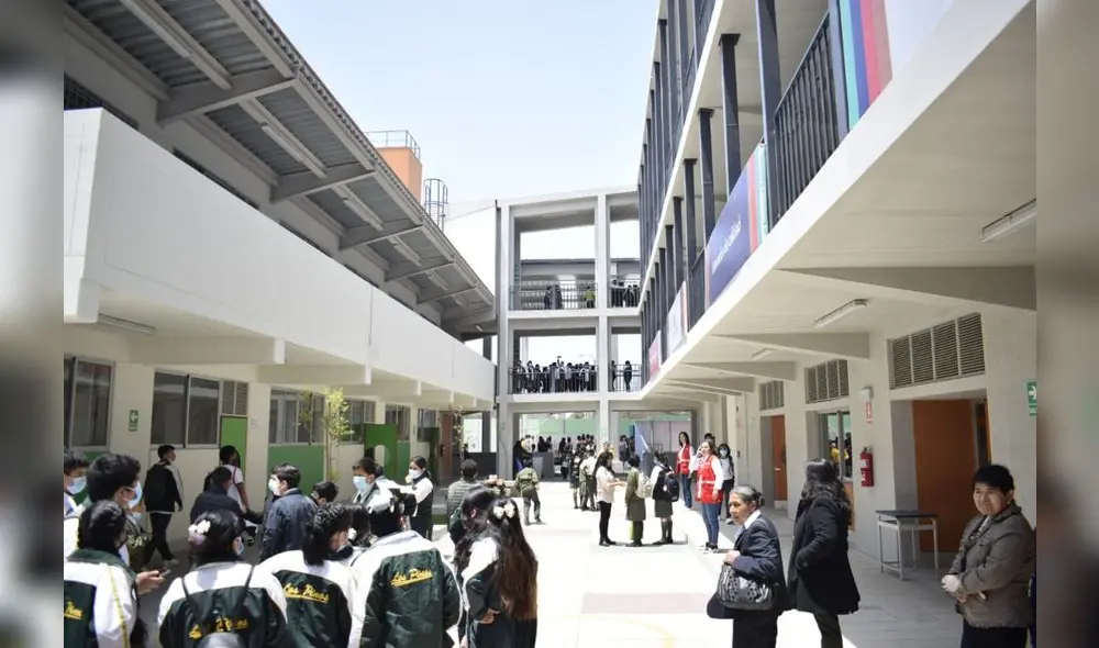 Reconstrucción de IE Los Pinos se hizo vía gobierno a gobierno. Foto: GORE