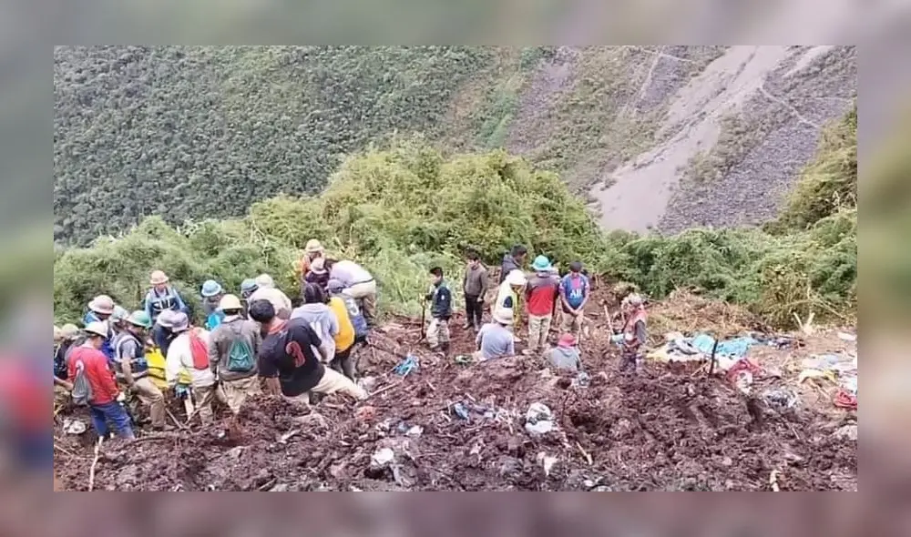 Deslizamiento de tierra y rocas que se registró en campamento minero. Foto: difusión
