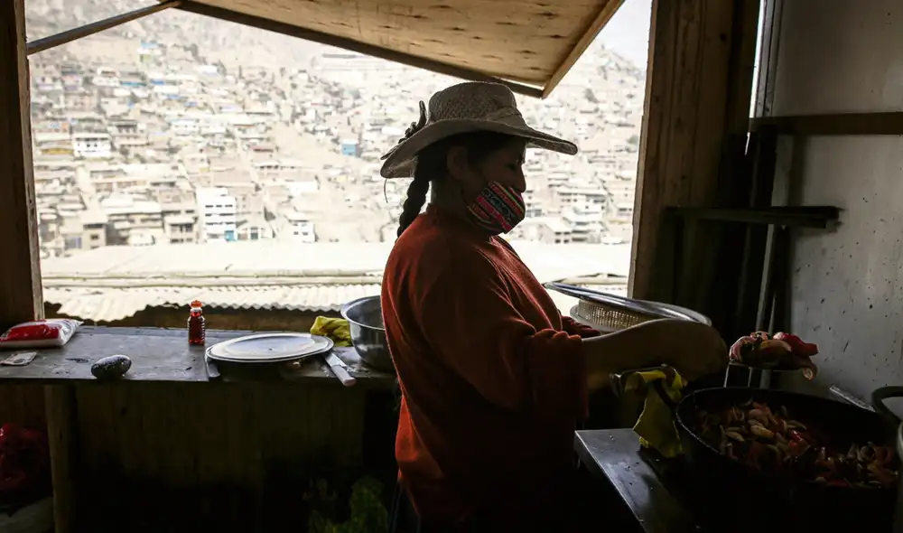 Más de la mitad de la población no puede acceder a una dieta saludable regularmente. Foto: John Reyes/La República Más de la mitad de la población no puede acceder a una dieta saludable regularmente. Foto: John Reyes/La República