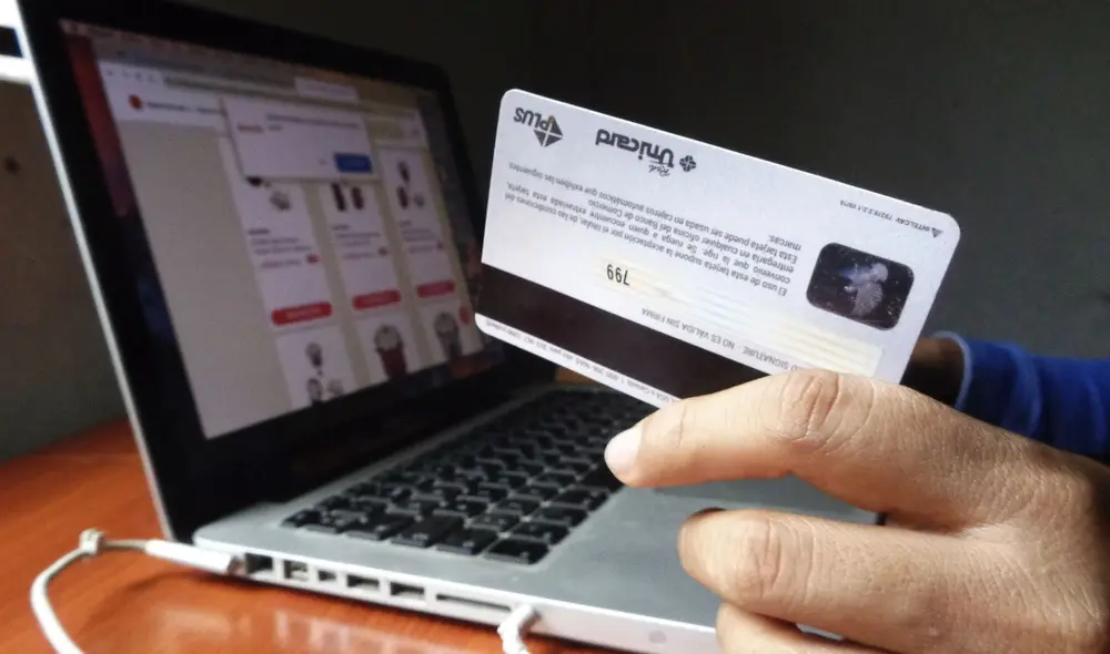 Los usuarios jóvenes son los que aprovechan de manera más activa el Cyber Wow. Foto: Andina