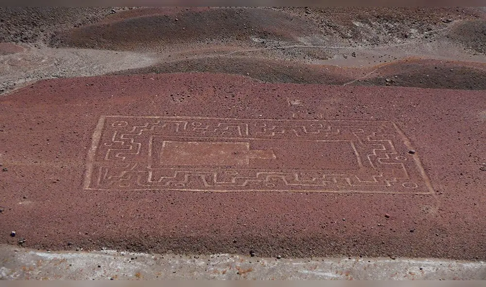 Arequipa. Geoglifo recibe la visita de algunos turistas, pero con la declaratoria de interés podría aumentar. Foto: 10mil.pasos