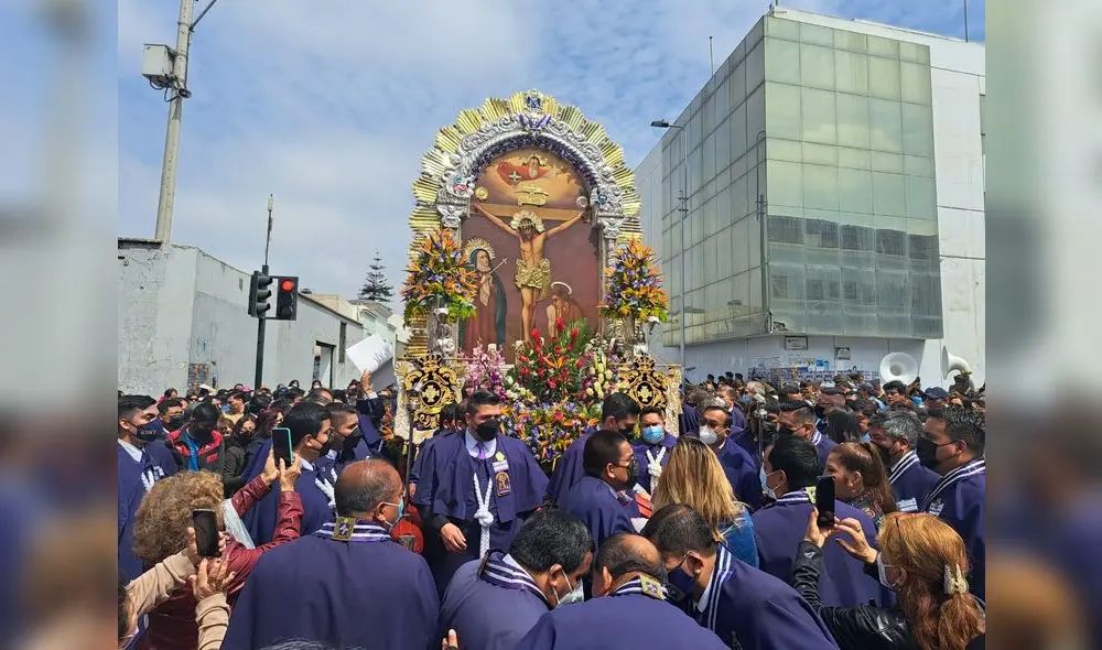 El Señor de los Milagros pernoctará en el templo de San Pedro Nolasco. Foto: H. Rodríguez/La República