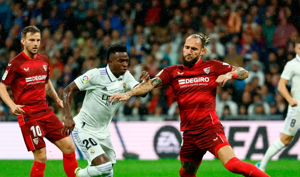 Real Madrid y Sevilla juegan en el estadio Santiago Bernabéu. Foto: EFE Real Madrid y Sevilla juegan en el estadio Santiago Bernabéu. Foto: EFE