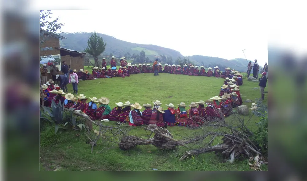 Los comuneros de Incahuasi exigieron mayor apoyo el estado para superar problemas en salud y educación. Foto: Federación de Comunidades Indígenas y Campesinas de Lambayeque Los comuneros de Incahuasi exigieron mayor apoyo el estado para superar problemas en salud y educación. Foto: Federación de Comunidades Indígenas y Campesinas de Lambayeque