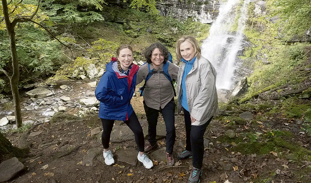 Montañista y activista LGBT participará en serie conducida por Hillary Clinton. Foto: difusión