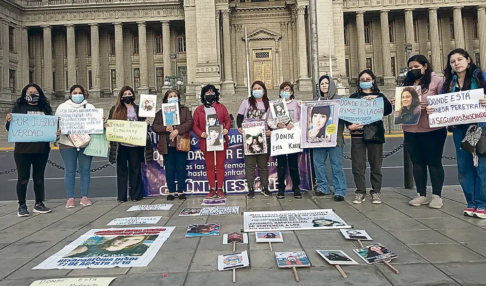 ¿Dónde están? Madres como la de Xiomara (13) llevan meses esperando encontrar a sus hijas. Muchas de ellas no reciben el apoyo de las autoridades. Foto: difusión