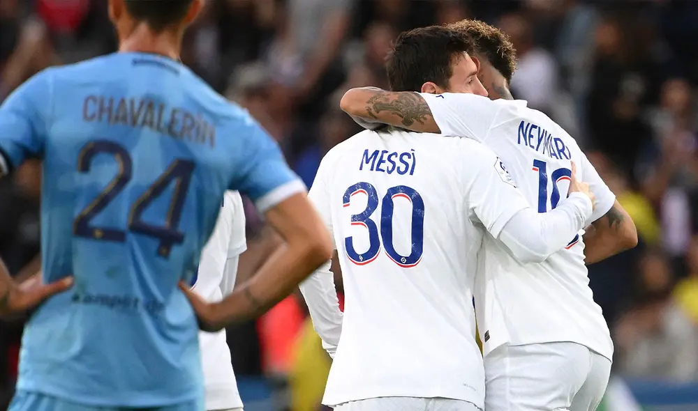 Lionel Messi y Neymar fueron titulares en el duelo contra Troyes. Foto: AFP