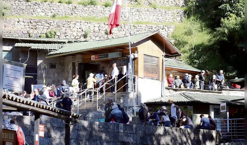Cierre. Atractivos estarán cerrados este jueves y viernes. Foto: La República Cierre. Atractivos estarán cerrados este jueves y viernes. Foto: La República