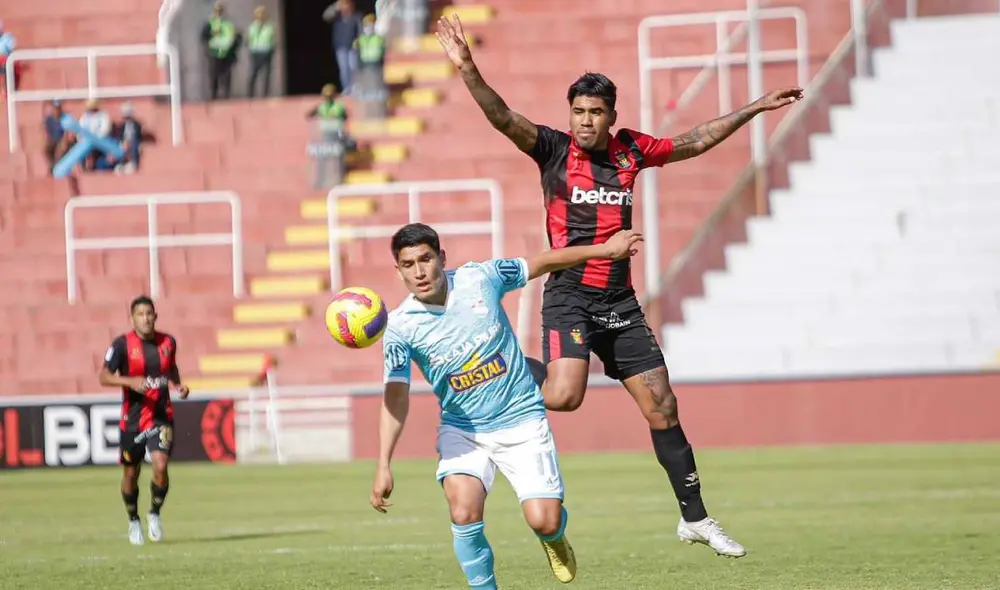 Sporting Cristal quedó en el primer lugar del acumulado. Foto: Rodrigo Talavera/GLR Sporting Cristal quedó en el primer lugar del acumulado. Foto: Rodrigo Talavera/GLR