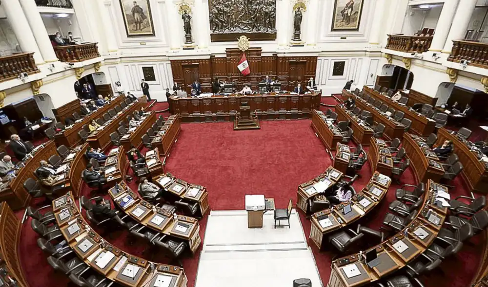 El Pleno tiene hasta el 30 de noviembre para aprobar el dictamen del presupuesto 2024. Foto: Antonio Melgarejo/La República