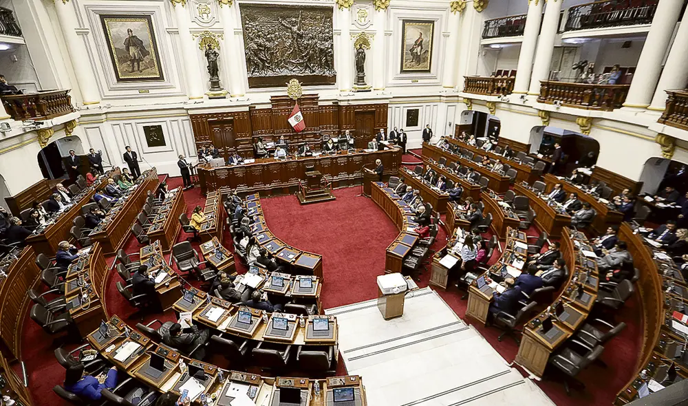 Contra el tiempo. Hasta el 30 de noviembre se debatirá en el Pleno del Parlamento la Ley de Presupuesto del Sector Público para el Año Fiscal 2023. Foto: Antonio Melgarejo/La República