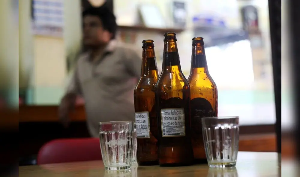 Venta de licor durante ley seca se sanciona hasta con seis meses de prisión. Foto: Andina