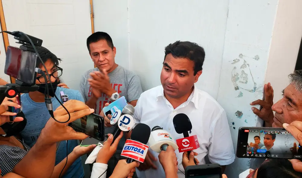 Luis Neyra precisó que los funcionarios serán capacitados. Foto: Almendra Ruesta/La República