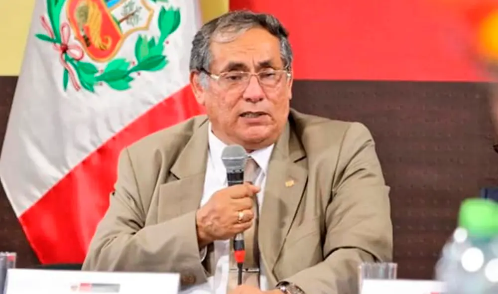 Ministro Oscar Vera deberá responder un pliego de 29 preguntas ante el Congreso. Foto: Minem