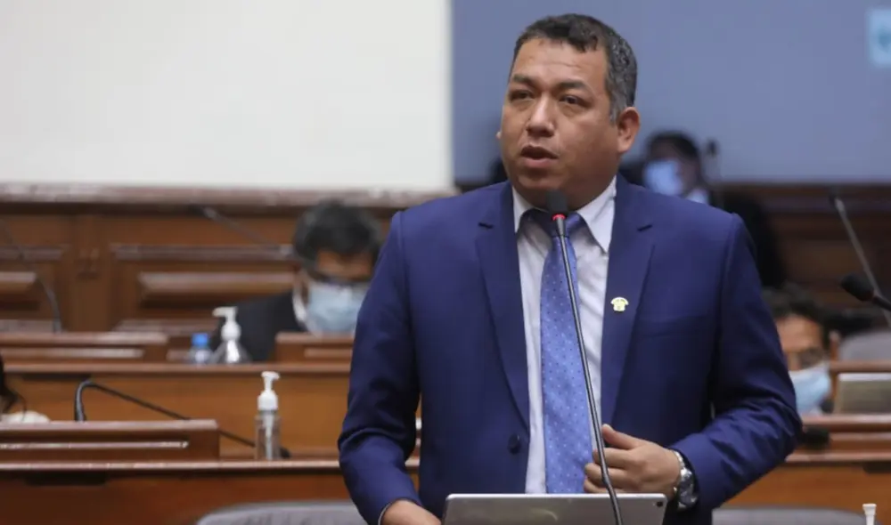 Darwin Espinoza es el nuevo vocero de la bancada de Acción Popular. Foto: Andina