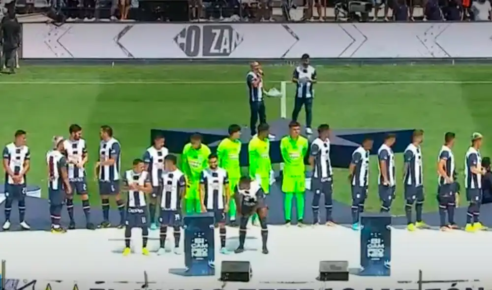 Alianza Lima presenta a su plantel versión 2023. Foto: captura Latina TV