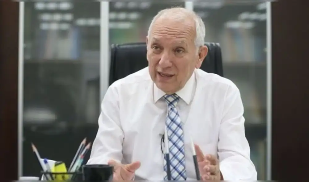 El titular del Minedu mostró su disconformidad con los miembros del Consejo Nacional de Educación. Video: Canal N El titular del Minedu mostró su disconformidad con los miembros del Consejo Nacional de Educación. Video: Canal N