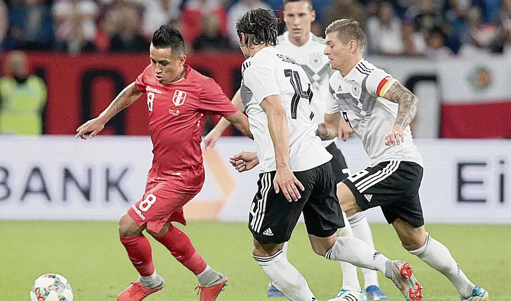 Conocido. Perú enfrentó y cayó ante Alemania en un amistoso jugado en el 2018. Cueva no anotó, pero hizo un partido correcto. Foto: difusión