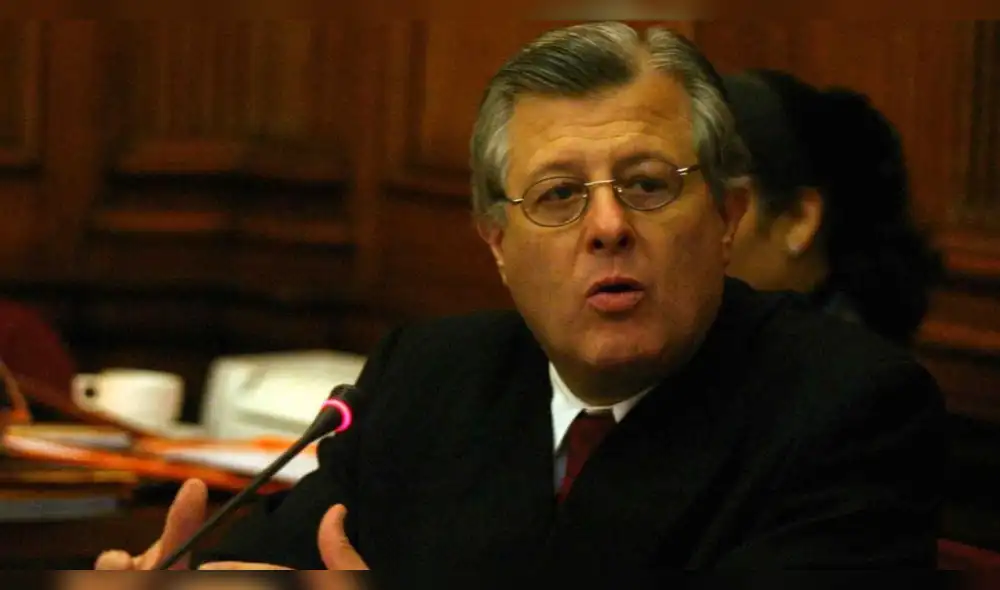 Óscar Maúrtua fue cesado como embajador de España. Foto: Presidencia