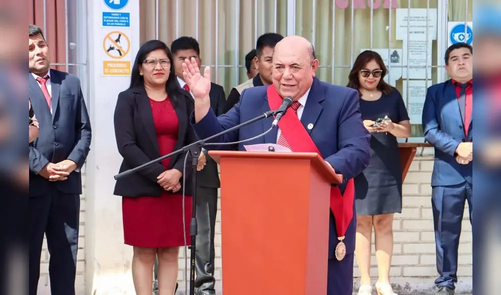 Gobernador de Tacna, Luis Ramón Torres Robledo. Foto: La República Gobernador de Tacna, Luis Ramón Torres Robledo. Foto: La República