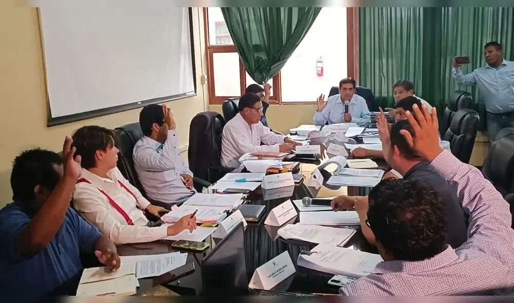 Blindado. Consejeros de mayoría evitaron que JNE se pronuncie sobre situación de Torres. Foto: La República Blindado. Consejeros de mayoría evitaron que JNE se pronuncie sobre situación de Torres. Foto: La República