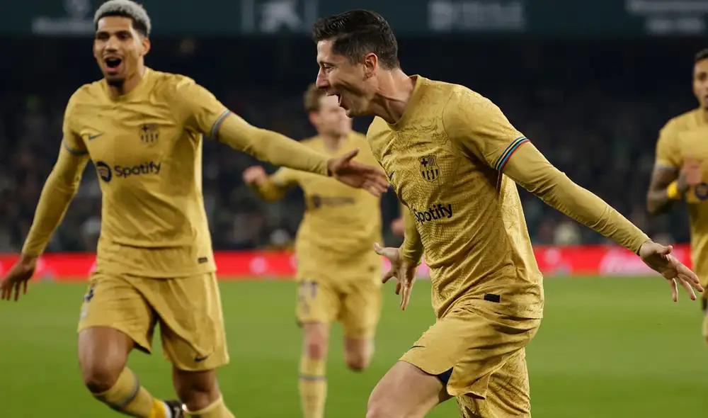 Barcelona se consolida como único líder de LaLiga. Foto: EFE Barcelona se consolida como único líder de LaLiga. Foto: EFE