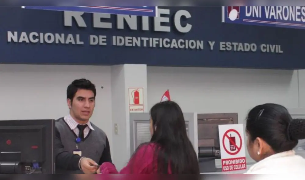 Ten en cuenta que el DNI del ciudadano que solicite la devolución debe coincidir con el que aparece en el recibo de pago. Foto: La República Ten en cuenta que el DNI del ciudadano que solicite la devolución debe coincidir con el que aparece en el recibo de pago. Foto: La República