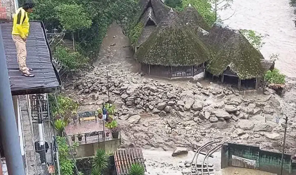 Daños. Hay vías y viviendas afectadas en la sierra del país. Foto: difusión Daños. Hay vías y viviendas afectadas en la sierra del país. Foto: difusión