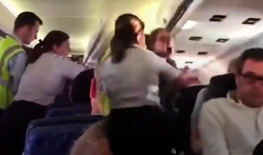 El video se viralizó en redes sociales y alcanzó más de 15 millones de reproducciones. Foto: TravelTMZ/captura El video se viralizó en redes sociales y alcanzó más de 15 millones de reproducciones. Foto: TravelTMZ/captura