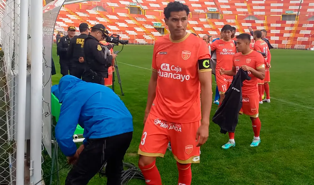 Sport Huancayo se presentó en el Garcilaso de la Vega, pero Cusco FC no llegó. Foto y video: Luis Álvarez / URPI-LR